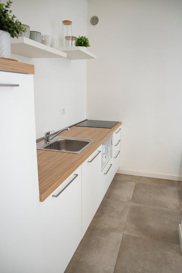 Easy Milano Apartment Navigli Bagian luar foto