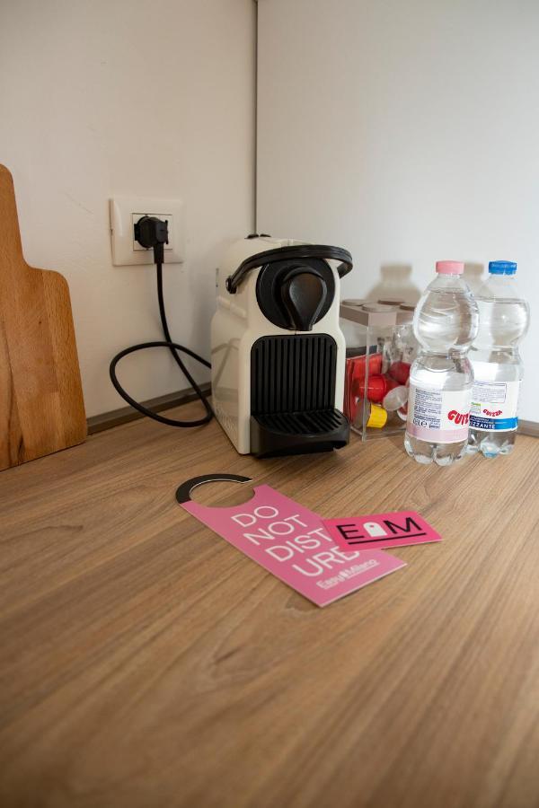 Easy Milano Apartment Navigli Bagian luar foto