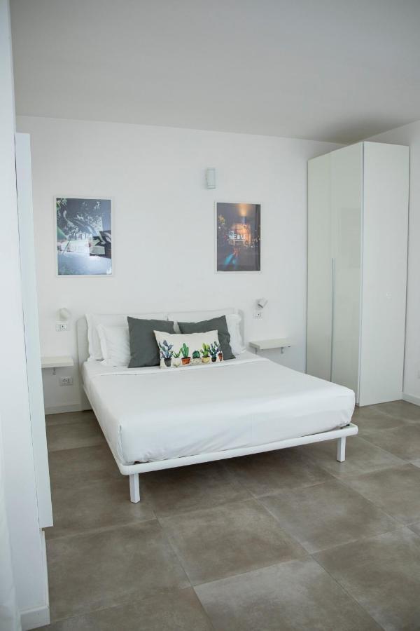 Easy Milano Apartment Navigli Bagian luar foto